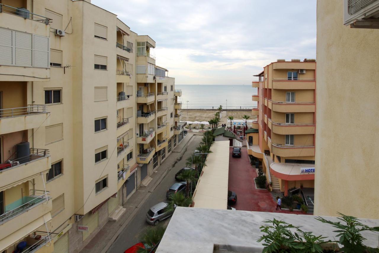 1 Bedroom Apartment With Fast Internet And Sea View Balcony In Durrës Esterno foto