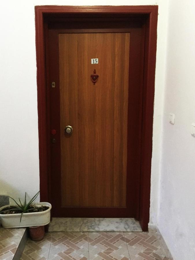 1 Bedroom Apartment With Fast Internet And Sea View Balcony In Durrës Esterno foto